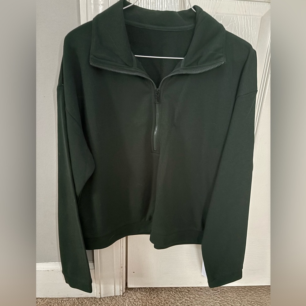Zyia Large cropped green pullover